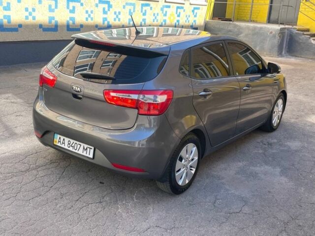 Серый Киа Рио, объемом двигателя 1.6 л и пробегом 160 тыс. км за 7792 $, фото 4 на Automoto.ua