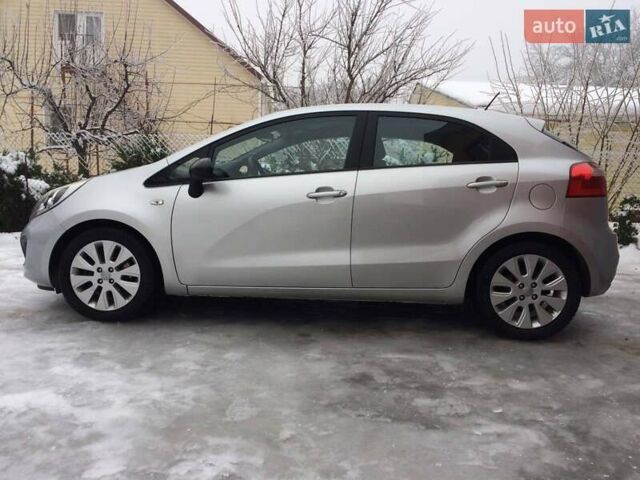 Серый Киа Рио, объемом двигателя 1.25 л и пробегом 172 тыс. км за 6800 $, фото 10 на Automoto.ua