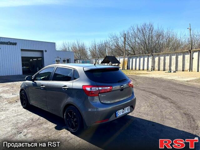 Сірий Кіа Ріо, об'ємом двигуна 1.6 л та пробігом 270 тис. км за 7300 $, фото 6 на Automoto.ua