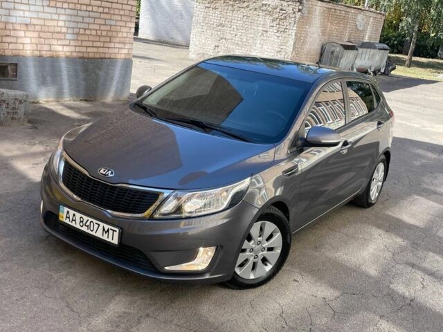 Серый Киа Рио, объемом двигателя 1.6 л и пробегом 160 тыс. км за 7792 $, фото 1 на Automoto.ua