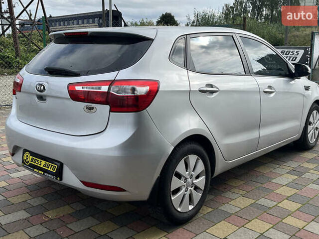 Серый Киа Рио, объемом двигателя 1.59 л и пробегом 218 тыс. км за 8500 $, фото 6 на Automoto.ua