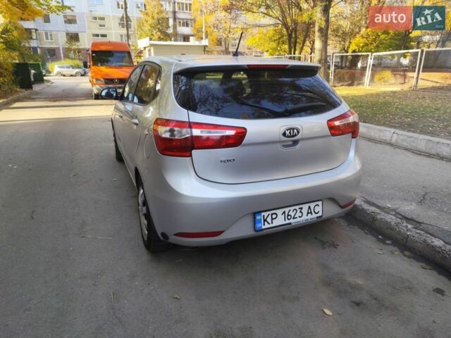 Сірий Кіа Ріо, об'ємом двигуна 1.6 л та пробігом 218 тис. км за 6500 $, фото 1 на Automoto.ua