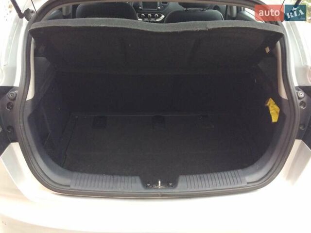 Серый Киа Рио, объемом двигателя 1.25 л и пробегом 172 тыс. км за 6800 $, фото 17 на Automoto.ua