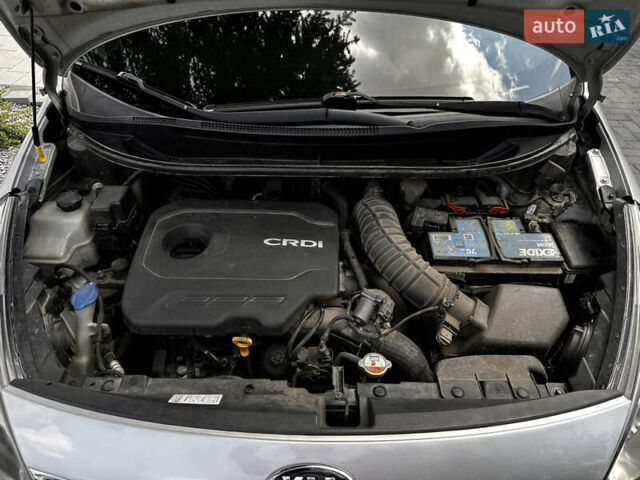 Серый Киа Рио, объемом двигателя 1.1 л и пробегом 190 тыс. км за 5999 $, фото 47 на Automoto.ua