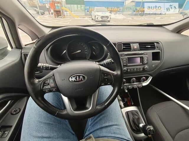 Сірий Кіа Ріо, об'ємом двигуна 1.12 л та пробігом 196 тис. км за 7500 $, фото 10 на Automoto.ua