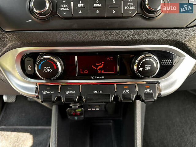 Серый Киа Рио, объемом двигателя 1.1 л и пробегом 190 тыс. км за 5999 $, фото 32 на Automoto.ua