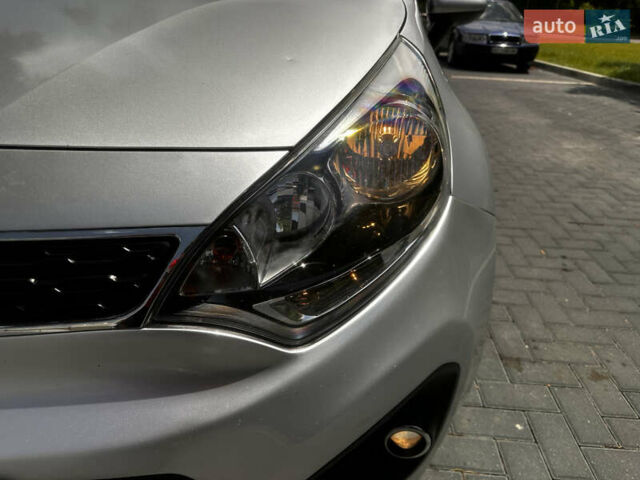 Серый Киа Рио, объемом двигателя 1.1 л и пробегом 190 тыс. км за 5999 $, фото 22 на Automoto.ua