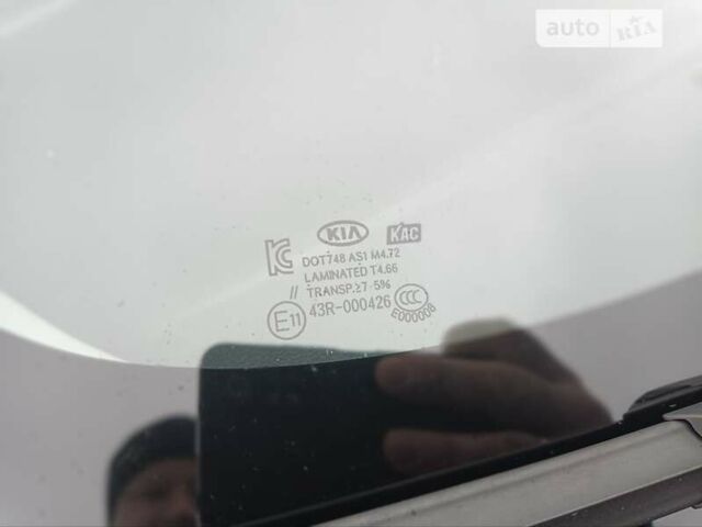 Сірий Кіа Ріо, об'ємом двигуна 1.12 л та пробігом 196 тис. км за 7500 $, фото 21 на Automoto.ua