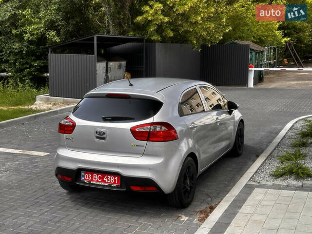 Серый Киа Рио, объемом двигателя 1.1 л и пробегом 190 тыс. км за 5999 $, фото 13 на Automoto.ua