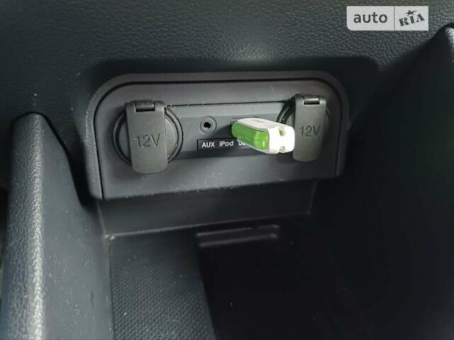 Сірий Кіа Ріо, об'ємом двигуна 1.12 л та пробігом 196 тис. км за 7500 $, фото 14 на Automoto.ua