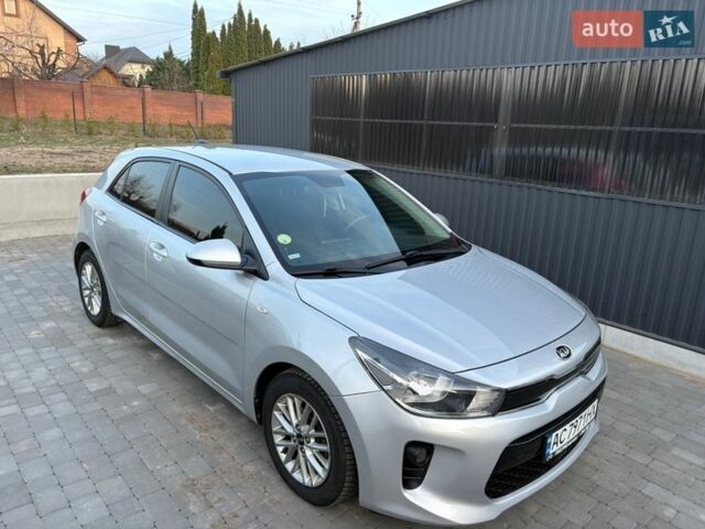 Сірий Кіа Ріо, об'ємом двигуна 1.4 л та пробігом 160 тис. км за 10500 $, фото 19 на Automoto.ua