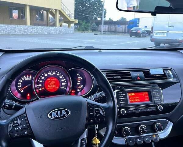 Серый Киа Рио, объемом двигателя 1.25 л и пробегом 97 тыс. км за 8500 $, фото 4 на Automoto.ua