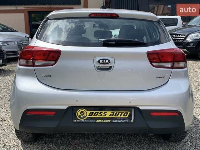 Серый Киа Рио, объемом двигателя 1.4 л и пробегом 148 тыс. км за 8799 $, фото 4 на Automoto.ua