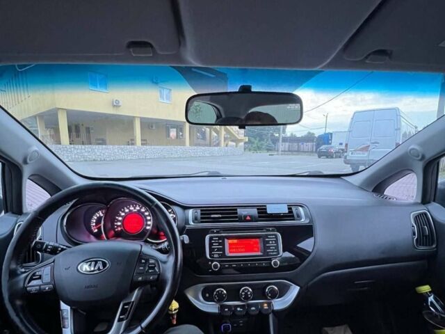 Сірий Кіа Ріо, об'ємом двигуна 1.25 л та пробігом 115 тис. км за 7500 $, фото 2 на Automoto.ua