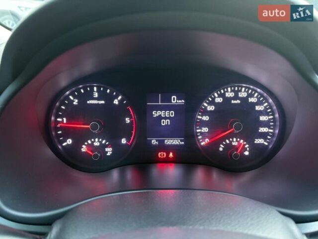 Сірий Кіа Ріо, об'ємом двигуна 1.4 л та пробігом 160 тис. км за 10500 $, фото 12 на Automoto.ua