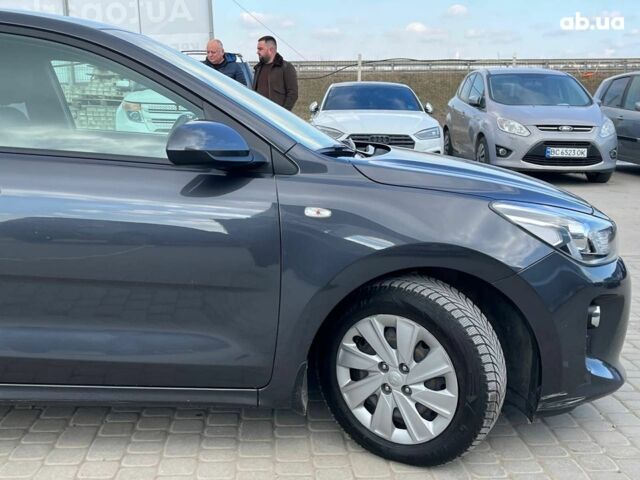 Сірий Кіа Ріо, об'ємом двигуна 1.4 л та пробігом 60 тис. км за 14890 $, фото 22 на Automoto.ua