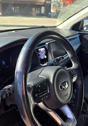 Серый Киа Рио, объемом двигателя 1.37 л и пробегом 88 тыс. км за 13700 $, фото 17 на Automoto.ua