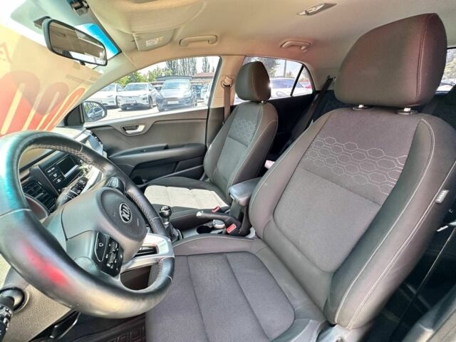 Серый Киа Рио, объемом двигателя 1.3 л и пробегом 90 тыс. км за 10200 $, фото 14 на Automoto.ua