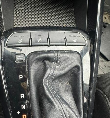 Серый Киа Рио, объемом двигателя 1.4 л и пробегом 75 тыс. км за 11999 $, фото 9 на Automoto.ua