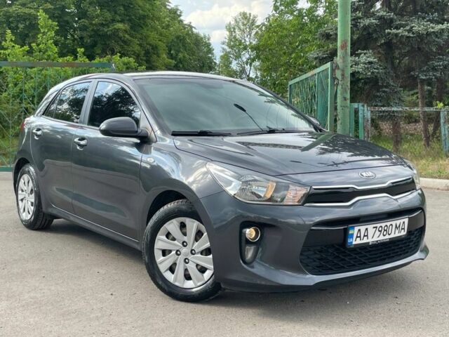 Серый Киа Рио, объемом двигателя 1.2 л и пробегом 90 тыс. км за 9800 $, фото 3 на Automoto.ua