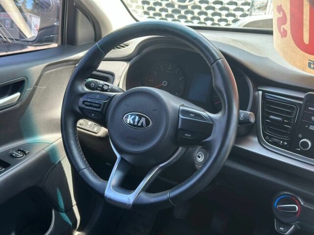 Серый Киа Рио, объемом двигателя 1.3 л и пробегом 90 тыс. км за 10200 $, фото 16 на Automoto.ua