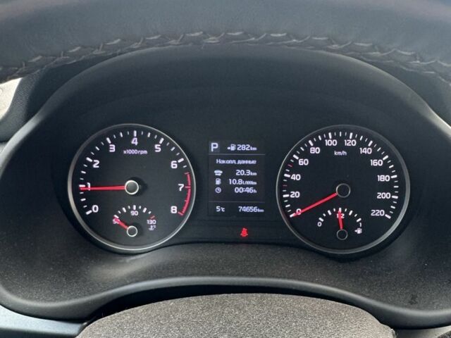 Серый Киа Рио, объемом двигателя 1.4 л и пробегом 75 тыс. км за 12000 $, фото 6 на Automoto.ua