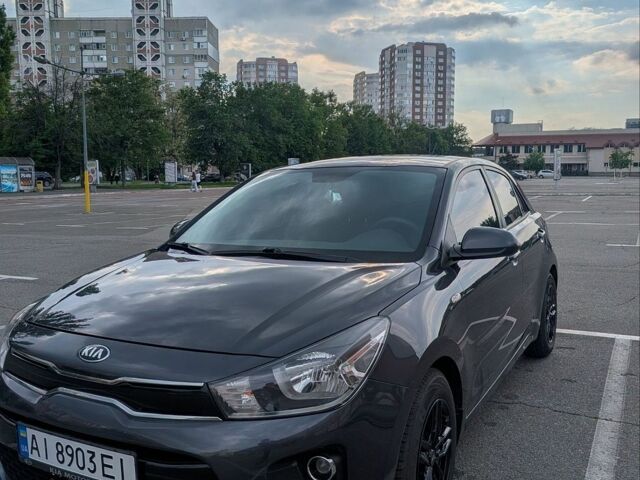 Сірий Кіа Ріо, об'ємом двигуна 1.25 л та пробігом 150 тис. км за 12500 $, фото 1 на Automoto.ua
