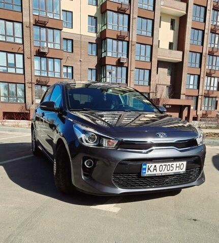 Серый Киа Рио, объемом двигателя 1.37 л и пробегом 88 тыс. км за 13700 $, фото 5 на Automoto.ua