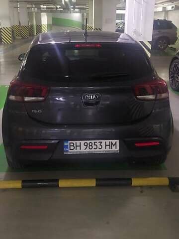 Сірий Кіа Ріо, об'ємом двигуна 1.4 л та пробігом 49 тис. км за 13500 $, фото 8 на Automoto.ua