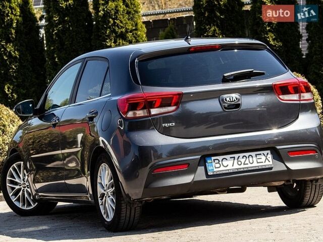 Серый Киа Рио, объемом двигателя 1.37 л и пробегом 178 тыс. км за 13500 $, фото 21 на Automoto.ua