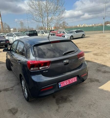 Серый Киа Рио, объемом двигателя 1.4 л и пробегом 75 тыс. км за 11999 $, фото 3 на Automoto.ua