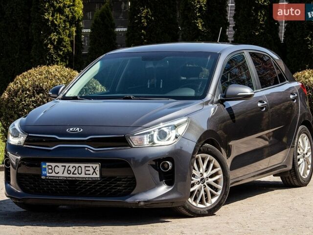 Сірий Кіа Ріо, об'ємом двигуна 1.37 л та пробігом 178 тис. км за 13300 $, фото 3 на Automoto.ua