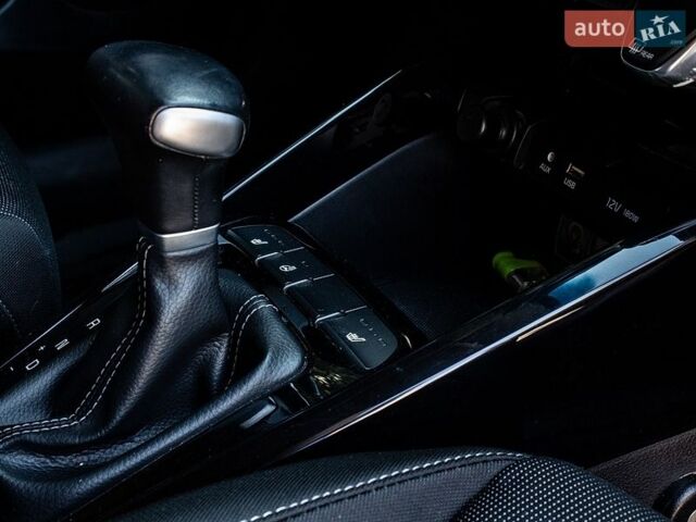 Серый Киа Рио, объемом двигателя 1.37 л и пробегом 178 тыс. км за 13500 $, фото 32 на Automoto.ua
