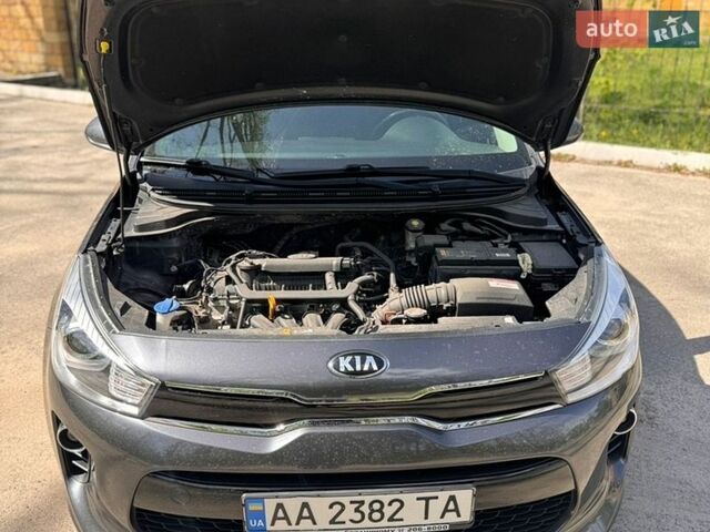 Серый Киа Рио, объемом двигателя 1.4 л и пробегом 33 тыс. км за 13700 $, фото 32 на Automoto.ua