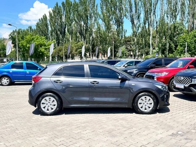 Серый Киа Рио, объемом двигателя 1.3 л и пробегом 90 тыс. км за 10200 $, фото 7 на Automoto.ua