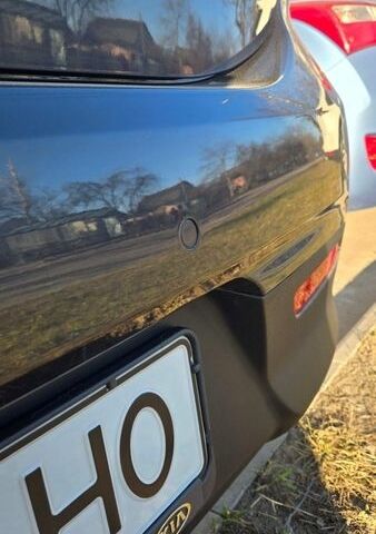 Серый Киа Рио, объемом двигателя 1.37 л и пробегом 88 тыс. км за 13700 $, фото 14 на Automoto.ua