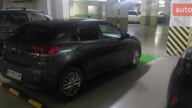 Сірий Кіа Ріо, об'ємом двигуна 1.4 л та пробігом 49 тис. км за 13500 $, фото 6 на Automoto.ua