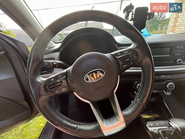 Серый Киа Рио, объемом двигателя 1.4 л и пробегом 91 тыс. км за 12000 $, фото 33 на Automoto.ua