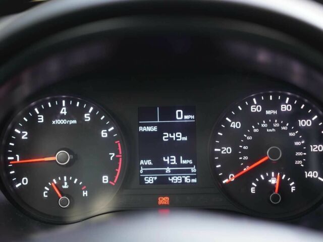 Серый Киа Рио, объемом двигателя 1.6 л и пробегом 80 тыс. км за 8300 $, фото 17 на Automoto.ua