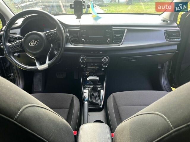Серый Киа Рио, объемом двигателя 1.4 л и пробегом 91 тыс. км за 12000 $, фото 26 на Automoto.ua