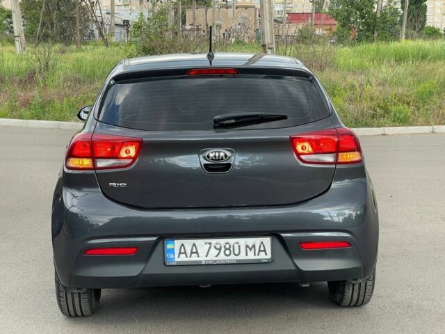 Серый Киа Рио, объемом двигателя 1.2 л и пробегом 90 тыс. км за 9800 $, фото 4 на Automoto.ua