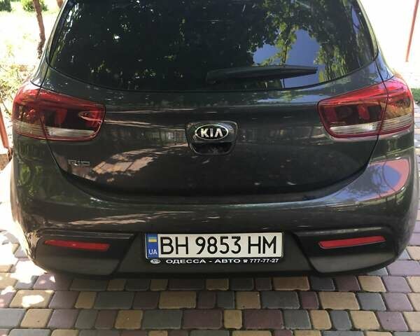 Сірий Кіа Ріо, об'ємом двигуна 1.4 л та пробігом 49 тис. км за 13500 $, фото 7 на Automoto.ua