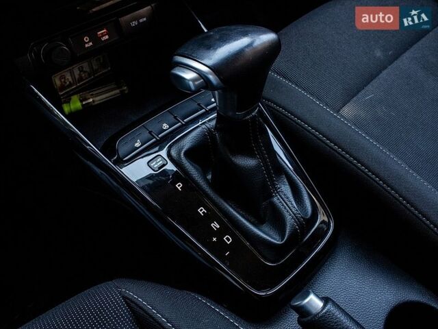Серый Киа Рио, объемом двигателя 1.37 л и пробегом 178 тыс. км за 13500 $, фото 41 на Automoto.ua