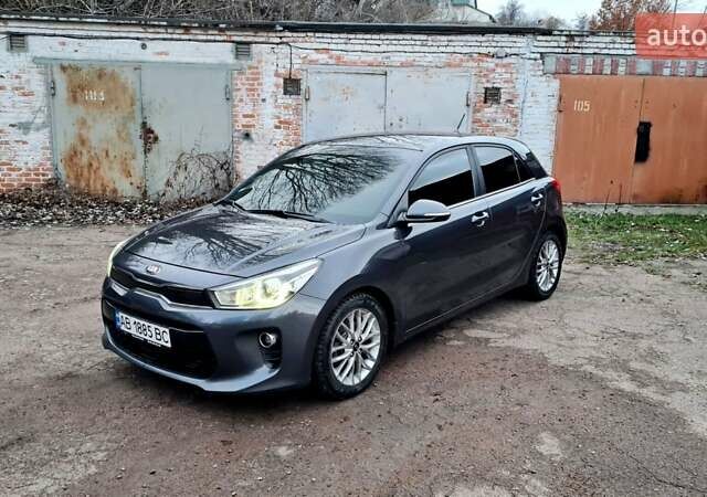 Серый Киа Рио, объемом двигателя 1.37 л и пробегом 135 тыс. км за 12400 $, фото 2 на Automoto.ua