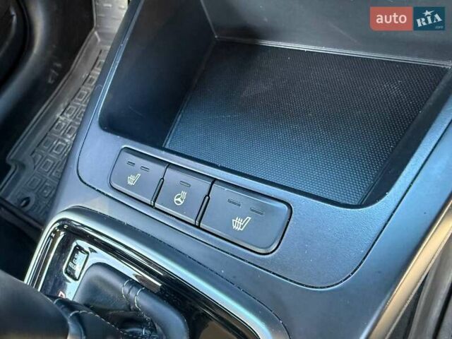 Серый Киа Рио, объемом двигателя 1.59 л и пробегом 84 тыс. км за 14899 $, фото 12 на Automoto.ua