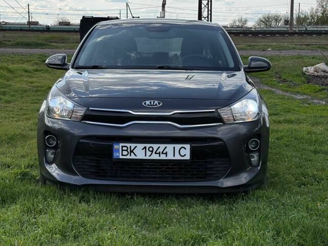 Серый Киа Рио, объемом двигателя 1.2 л и пробегом 87 тыс. км за 10250 $, фото 1 на Automoto.ua