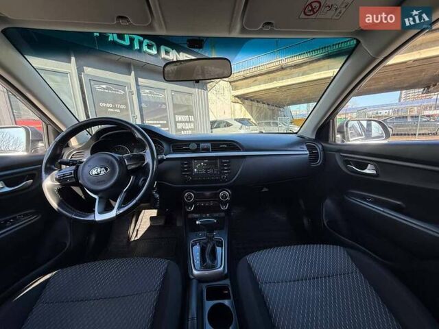 Серый Киа Рио, объемом двигателя 1.59 л и пробегом 84 тыс. км за 14500 $, фото 9 на Automoto.ua