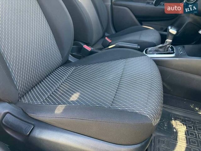 Серый Киа Рио, объемом двигателя 1.59 л и пробегом 84 тыс. км за 14899 $, фото 15 на Automoto.ua