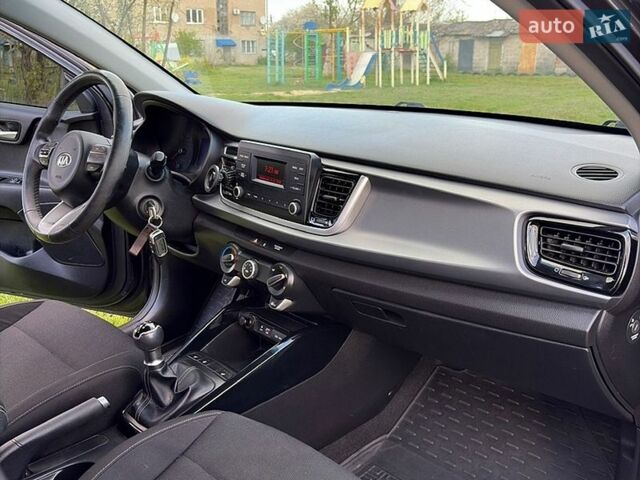 Серый Киа Рио, объемом двигателя 1.3 л и пробегом 88 тыс. км за 9700 $, фото 15 на Automoto.ua