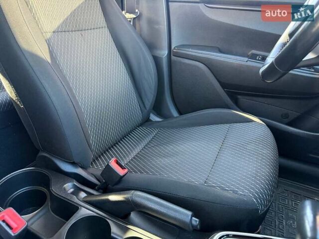 Серый Киа Рио, объемом двигателя 1.59 л и пробегом 84 тыс. км за 14500 $, фото 14 на Automoto.ua